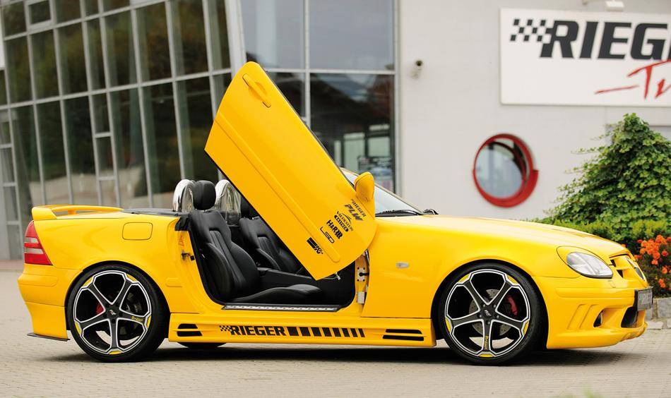 Sottoporta sx.Rieger Merc.SLK R170  con condotto e prese aria