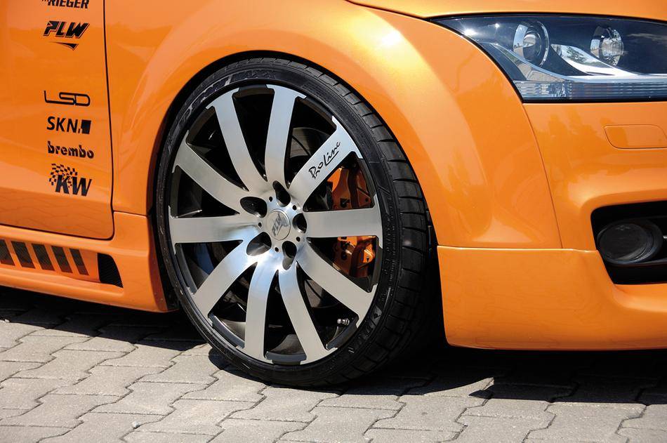 Sottoporta dx Rieger Audi TT 8J incl rivestimento inf