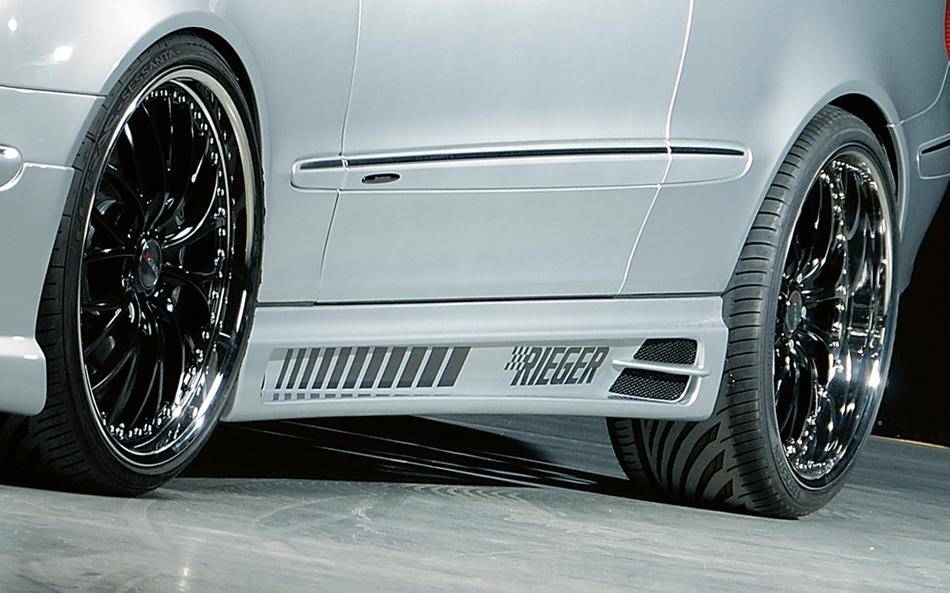 sottoporta dx.Rieger MERC.CLK Coupe/Cabrio incl.rete con prese aria