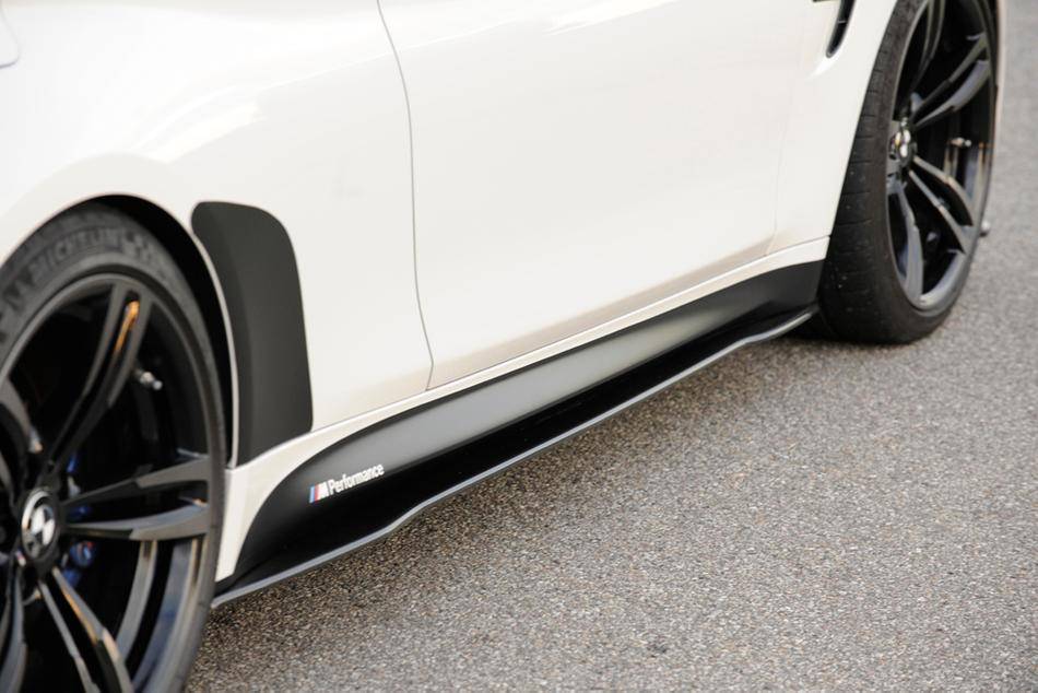 Lama sottoporta DX carbonio BMW M3 F80 per sottoporta orig. berlina