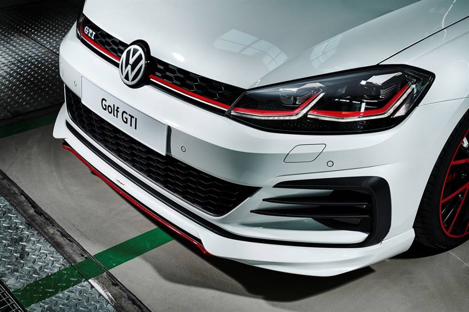 Lama centrale Golf 7 per sottoparaurti Oettinger