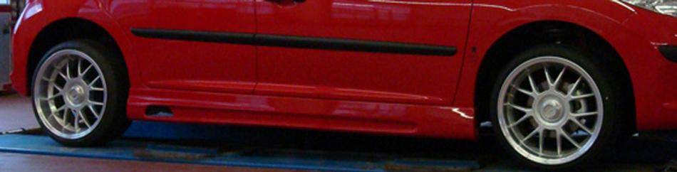 Sottoporta Dx Peugeot 207 con presa