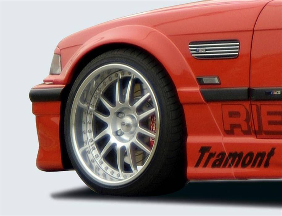 Passaruota Rieger ant SX BMW E36 per versione allargata