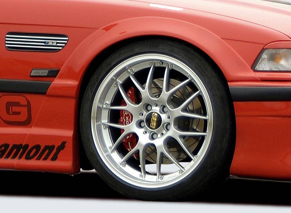 Passaruota Rieger ant DX BMW E36 per versione allargata