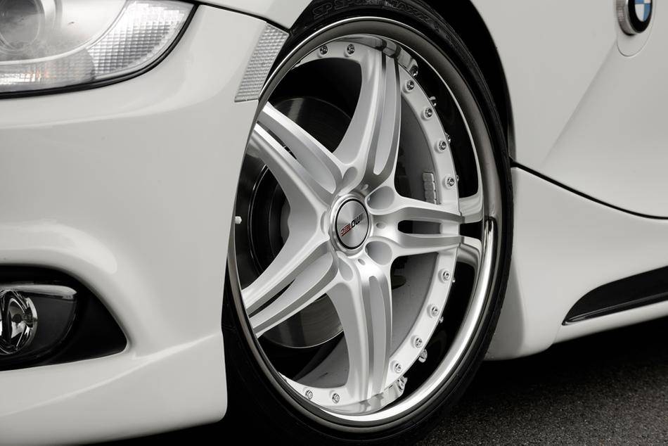 Riflettore SX BMW Z4 per paraurti Rieger 00050513+50514