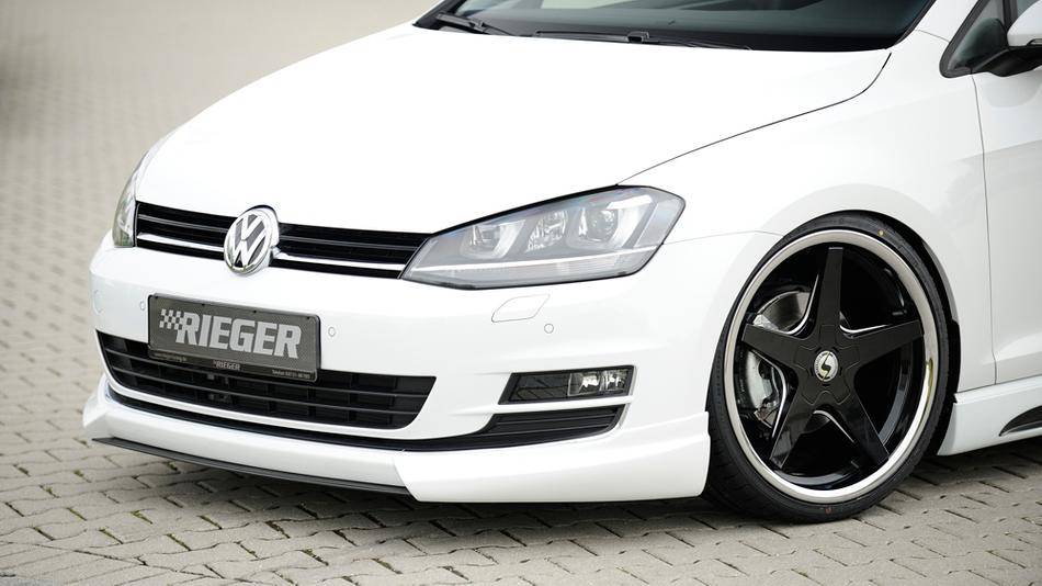 Lama DTM centrale Golf 7 carbonlook  per sottoparaurti ant.Rieger