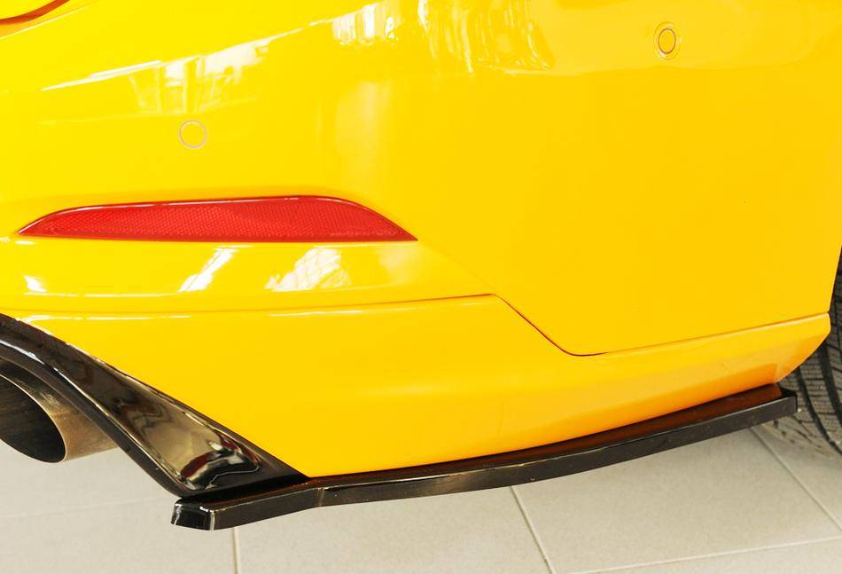 Angolare post Dx Focus MK4 ST Turnier per diffusori Rieger ABS