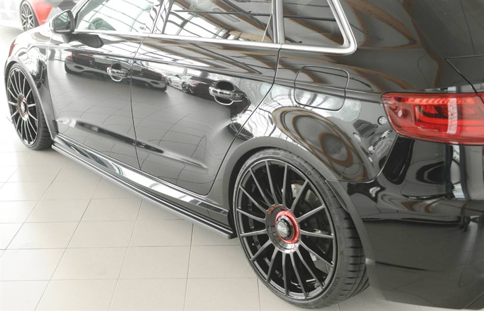 Lama sottoporta SX Rieger RS3 8V Sportback incl.Facelift nero lucido