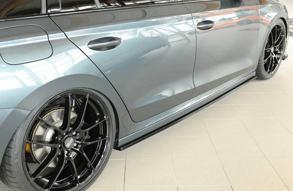 Lama sottoporta Dx Octavia NX per sottoporta Rieger nero lucido