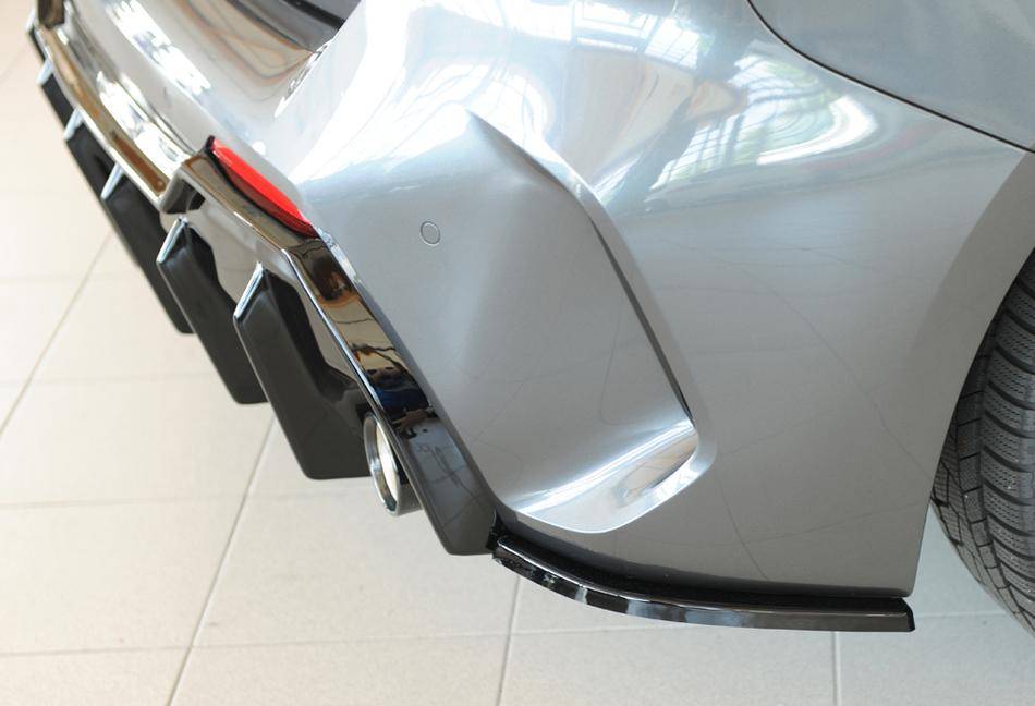 Aletta destra post serie 1 F40/F1H per sottoparaurti orig M-Sport