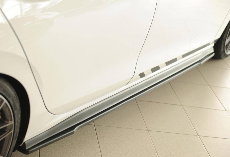 Lama sottoporta DX Golf 8 GTI/GTD/GTE 5 porte per sottoporta origina