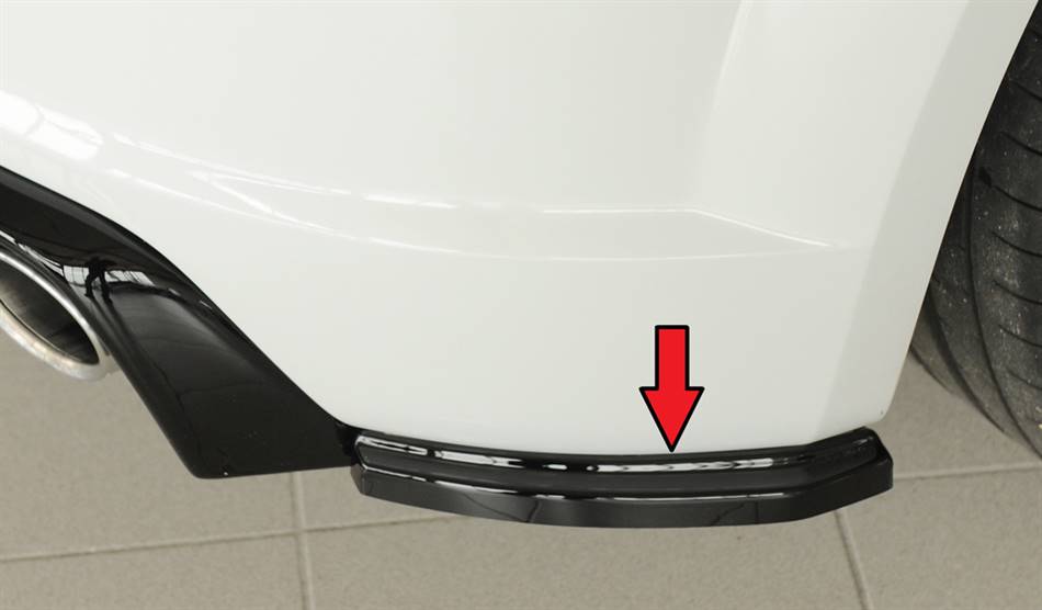 Cantonale post. laterale DX per paraurti orig. TT FV/8S nero lucido