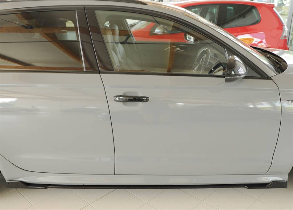 Lama sottoporta Rieger DX per sottop.orig. A6 dal'14 S-line/S6 nero