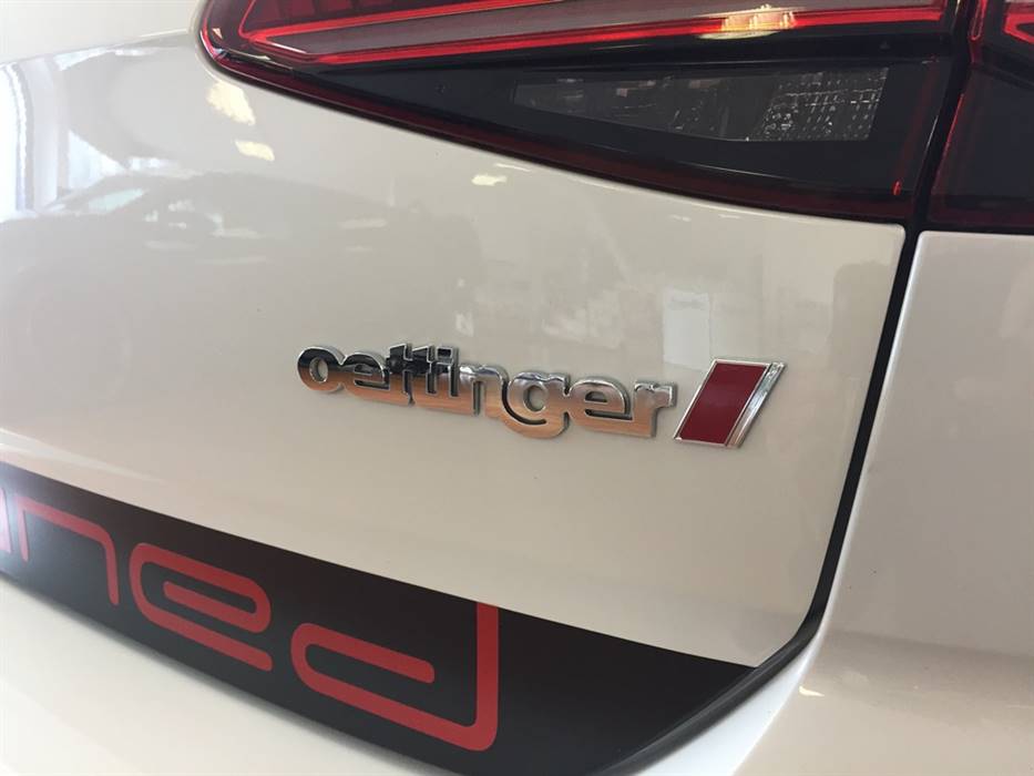 SCRITTA OETTINGER 165X20 ARGENTO CON BANDIERA ROSSA