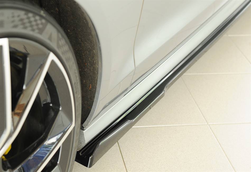 Lama sottoporta Rieger SX per sottop.orig. A6 fino'14 S-line/S6 nero