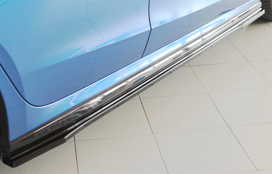 Lama sottoporta RX Rieger per Fabia PJ Monte Carlo nero lucido