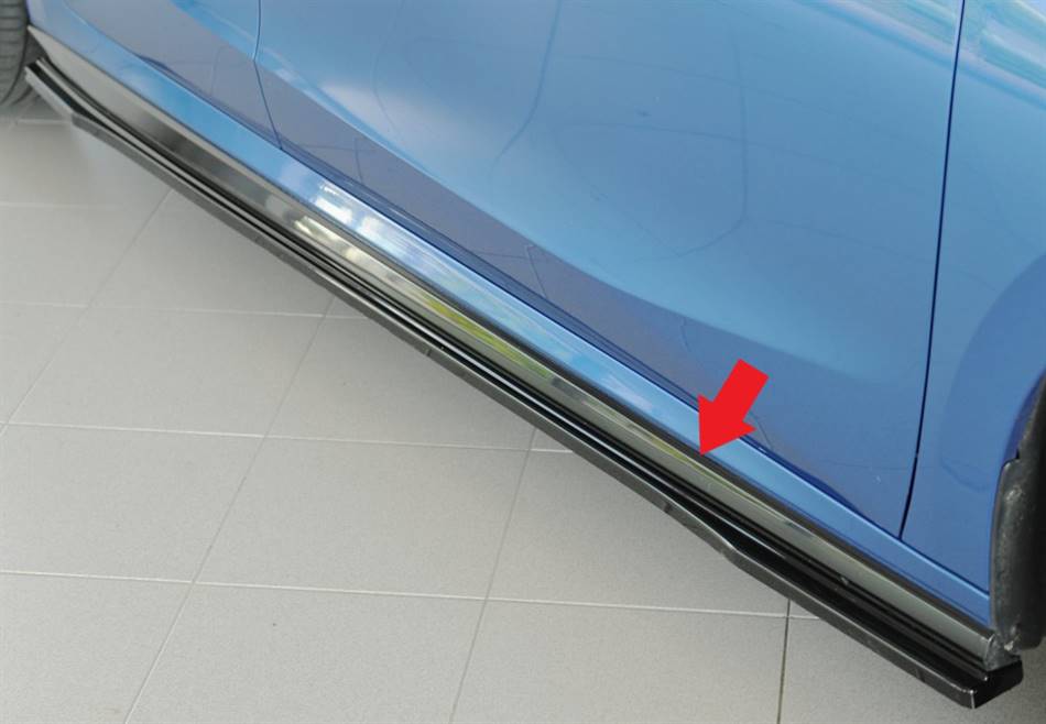 Sottoporta DX originale Fabia Monte Carlo per modelli standard