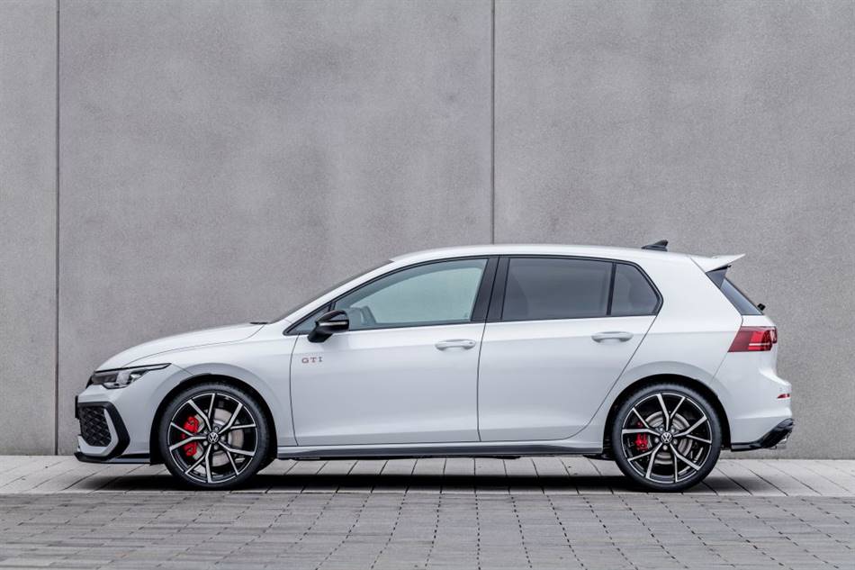 Sottoparaurti ant Oettinger Golf 8,5 GTI/GTD/GTE/R-Line no Clubsport