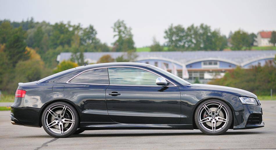 Paraurti Rieger Audi A5/S5 RS-Look con lavafari e PDC '11 all Modell