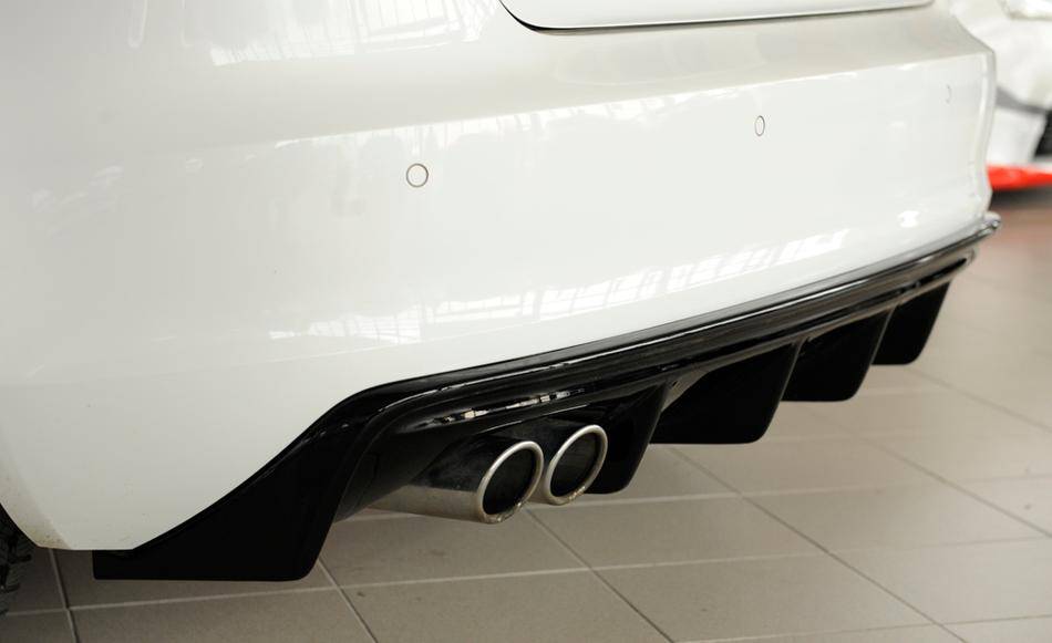 Rieger diffusore A3 8V Senza S-Line terminale doppio sx nero lucido