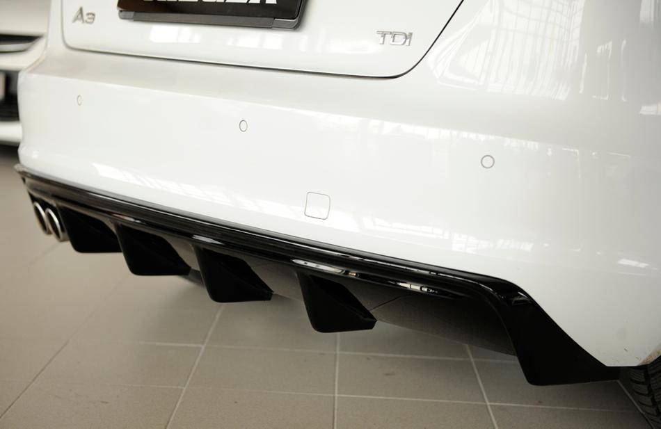 Rieger diffusore A3 8V Senza S-Line terminale doppio sx nero lucido