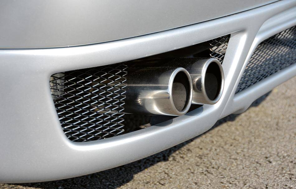 SOTTOPARAURTI POST PASSAT VARIANT 3BG