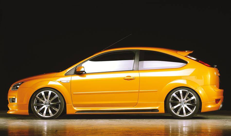 Sottoparaurti Rieger Focus 2 senza ST 3/5porte carbonlook per duplex