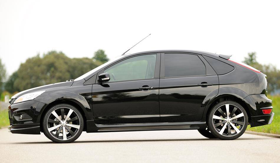 Sottoporta sx.Rieger Focus 2 5-porte incl ST carbonlook