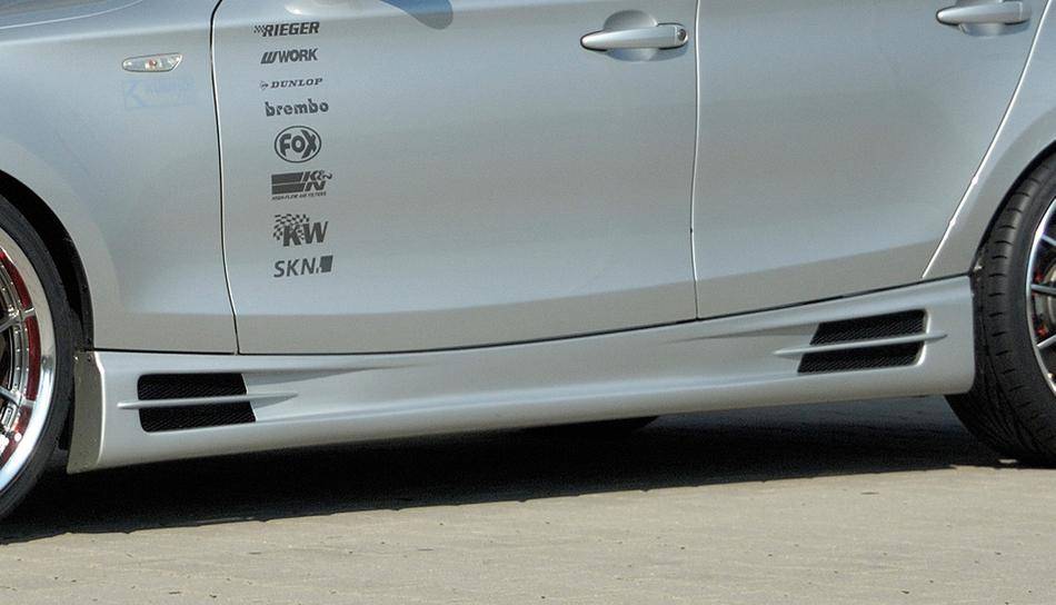 SOTTOPORTA SX BMW SERIE1 E87 C/CONDOTTO E 2PRESE ARIA